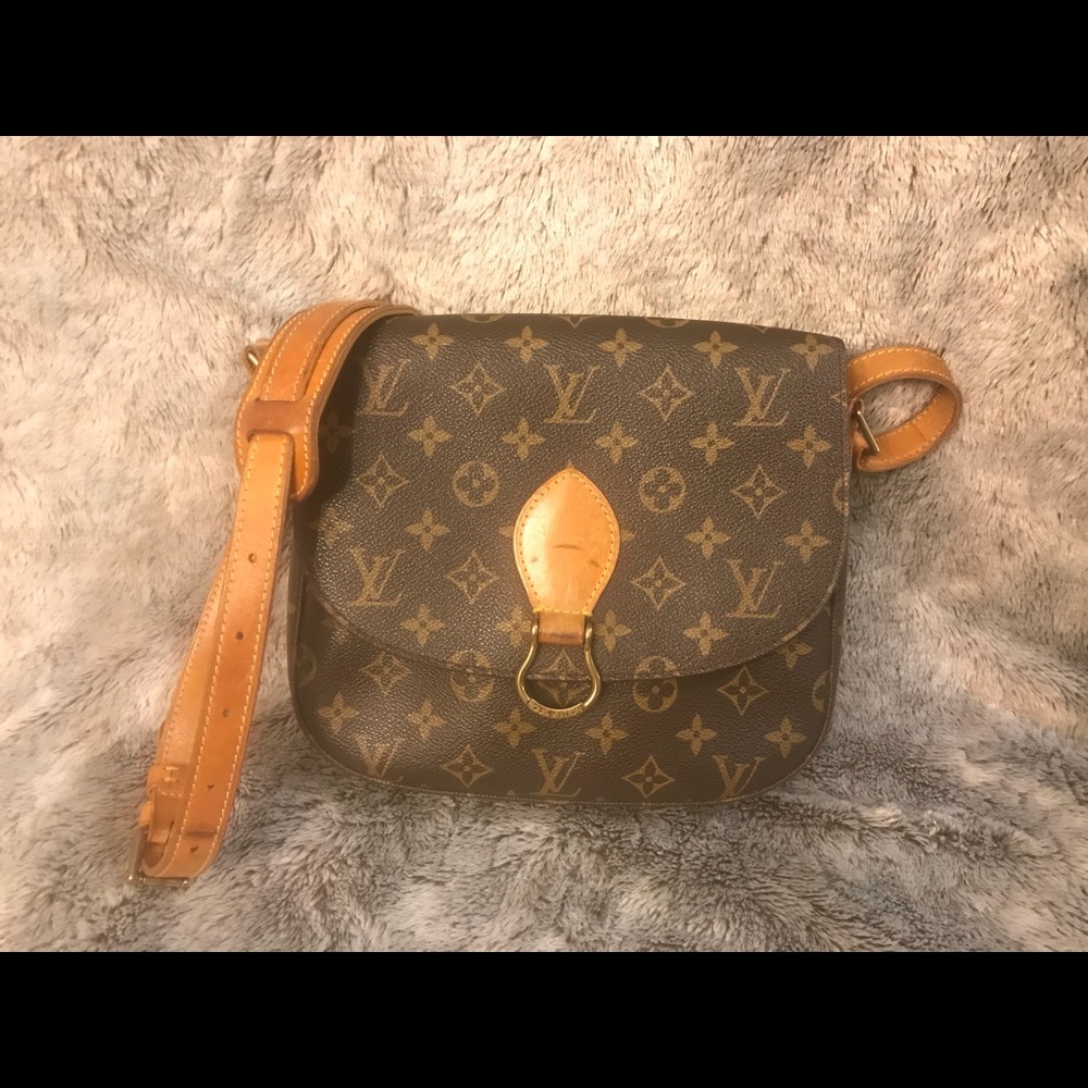 Louis Vuitton St. Cloud